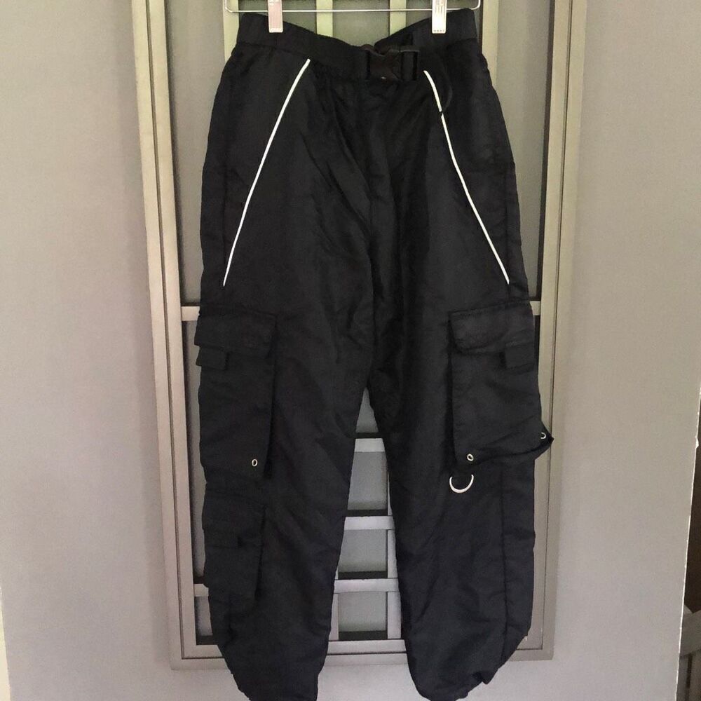 Urban Outfitters Black nylon cargo pants hip-hop pants size XS